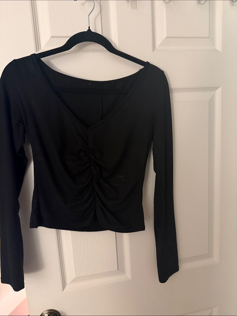 Black Long-Sleeve Ruched Front Women's Top
